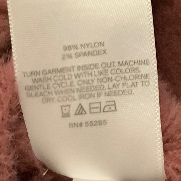 Express| NWT Off Shoulder Feminine Coquette Romantic Sweater Dusty Rose Pink M - Picture 5 of 6